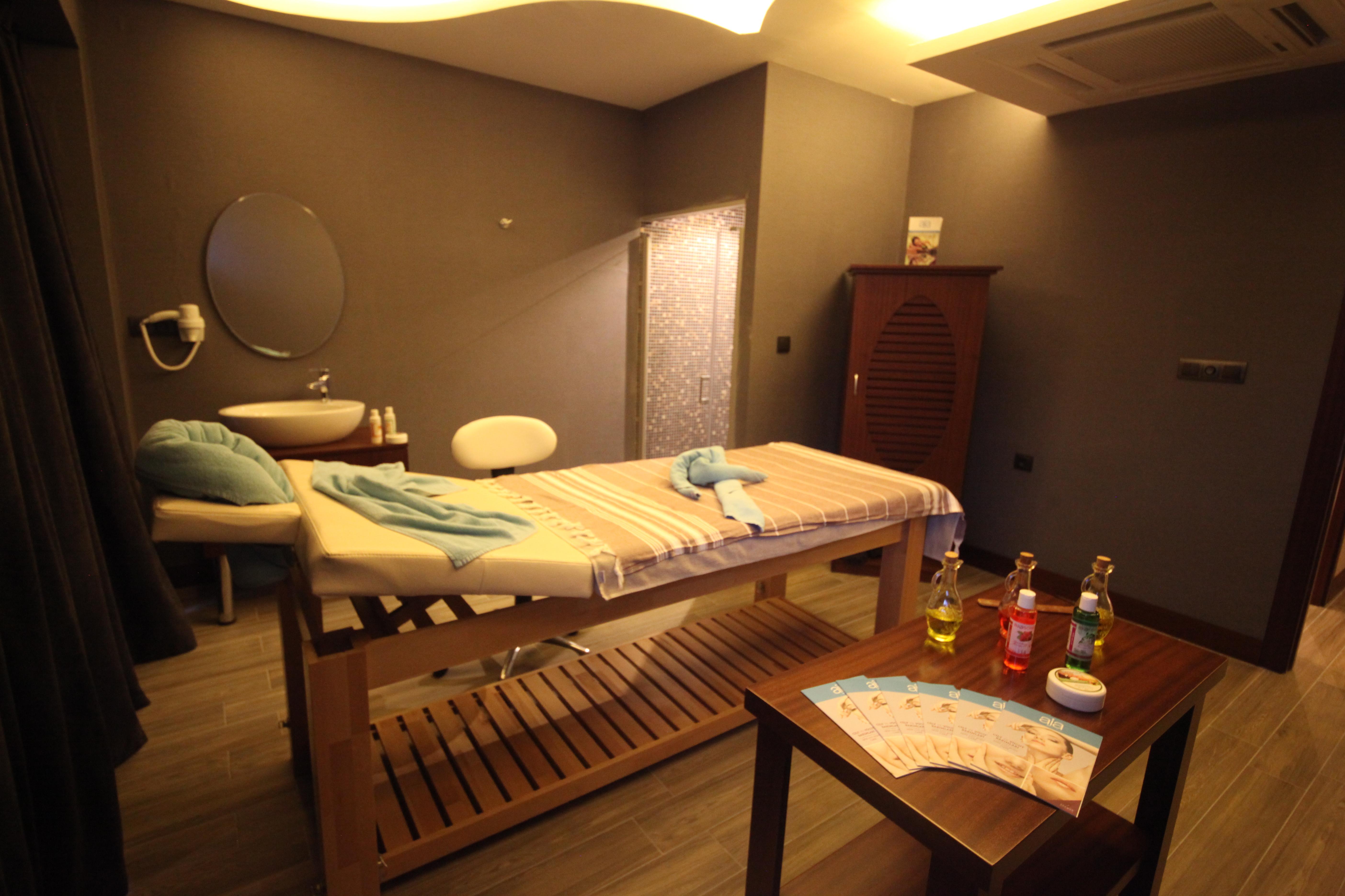 Anemon Grand Manisa Otel Екстер'єр фото