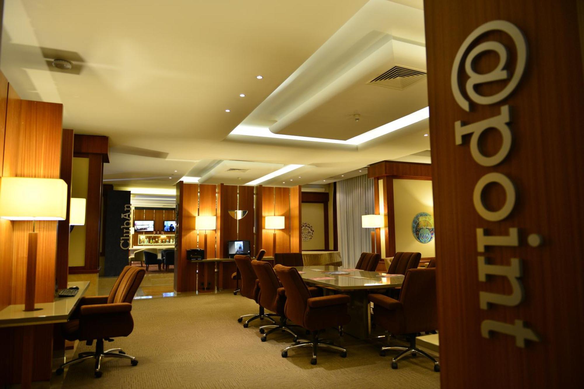 Anemon Grand Manisa Otel Екстер'єр фото