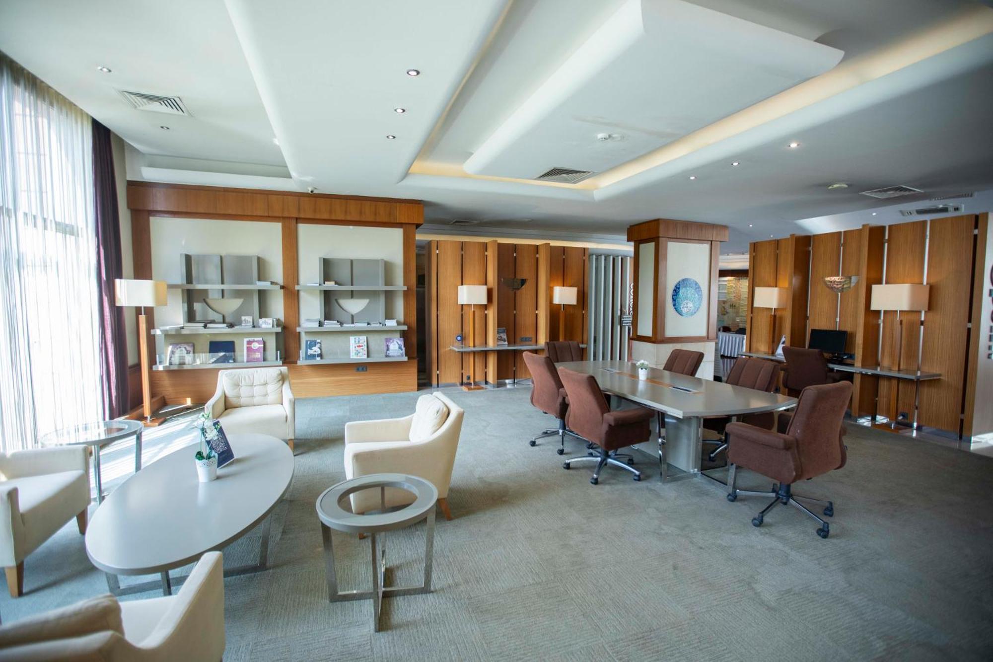 Anemon Grand Manisa Otel Екстер'єр фото