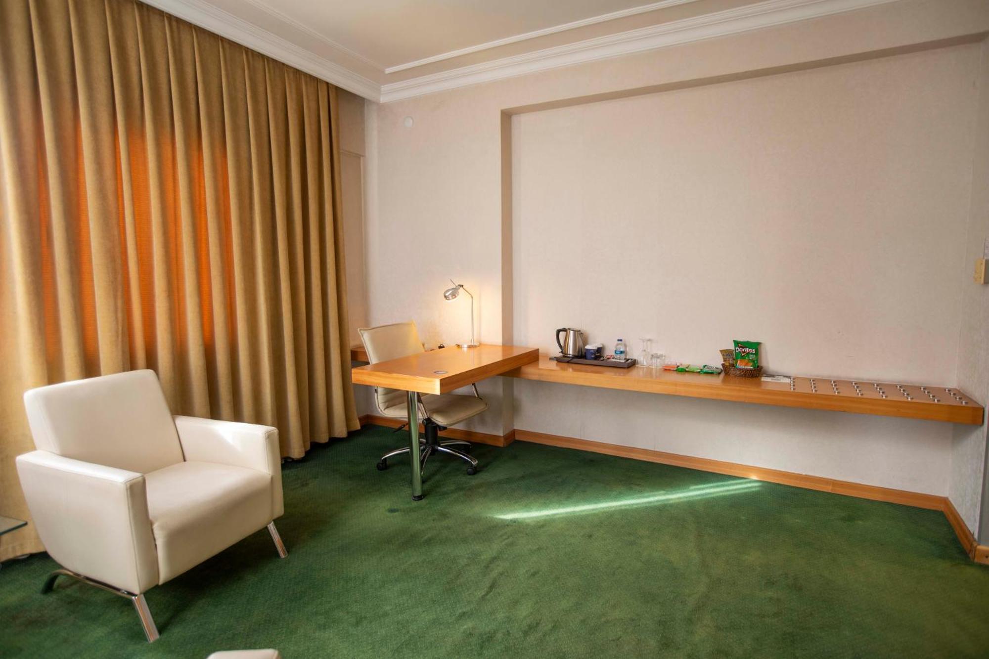 Anemon Grand Manisa Otel Екстер'єр фото