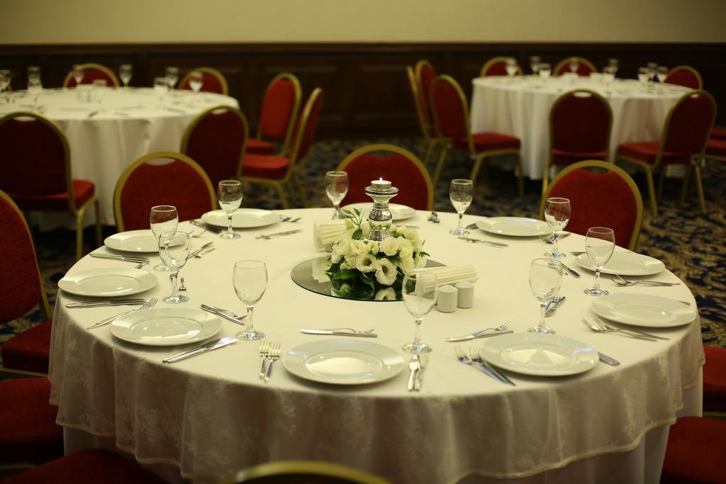 Anemon Grand Manisa Otel Екстер'єр фото